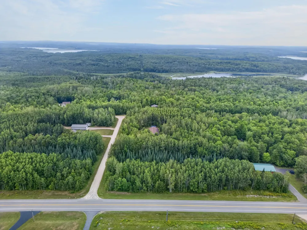 21564 Sugarbush Lane Cohasset, MN 55721