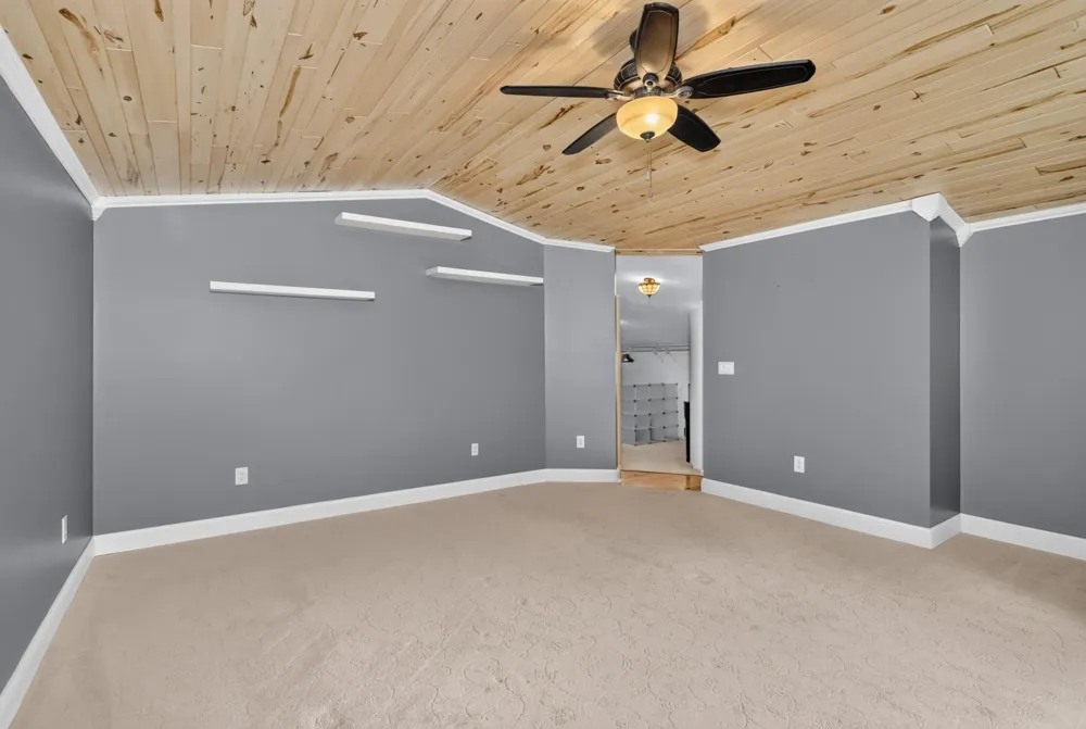 21564 Sugarbush Lane Cohasset, MN 55721