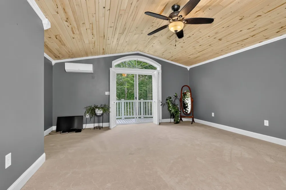 21564 Sugarbush Lane Cohasset, MN 55721