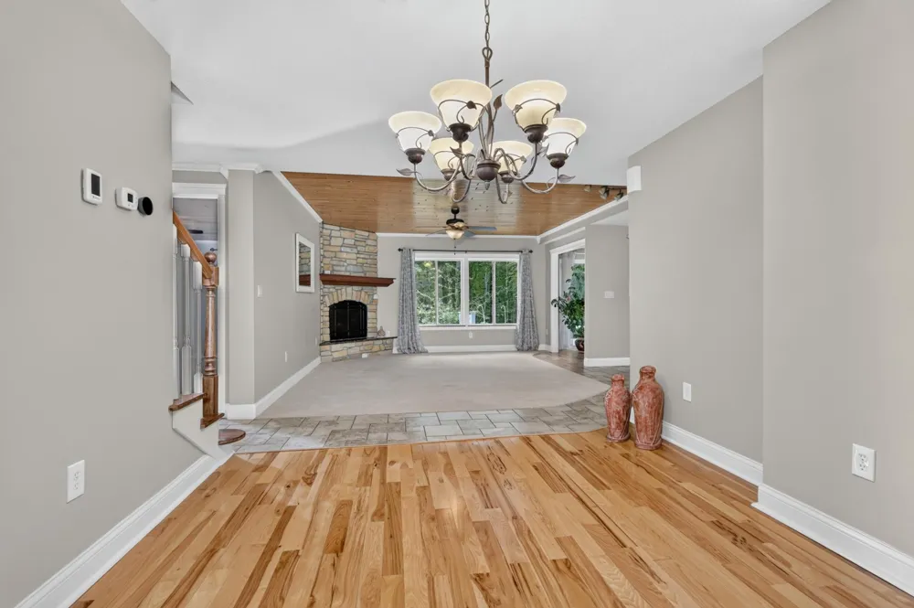 21564 Sugarbush Lane Cohasset, MN 55721