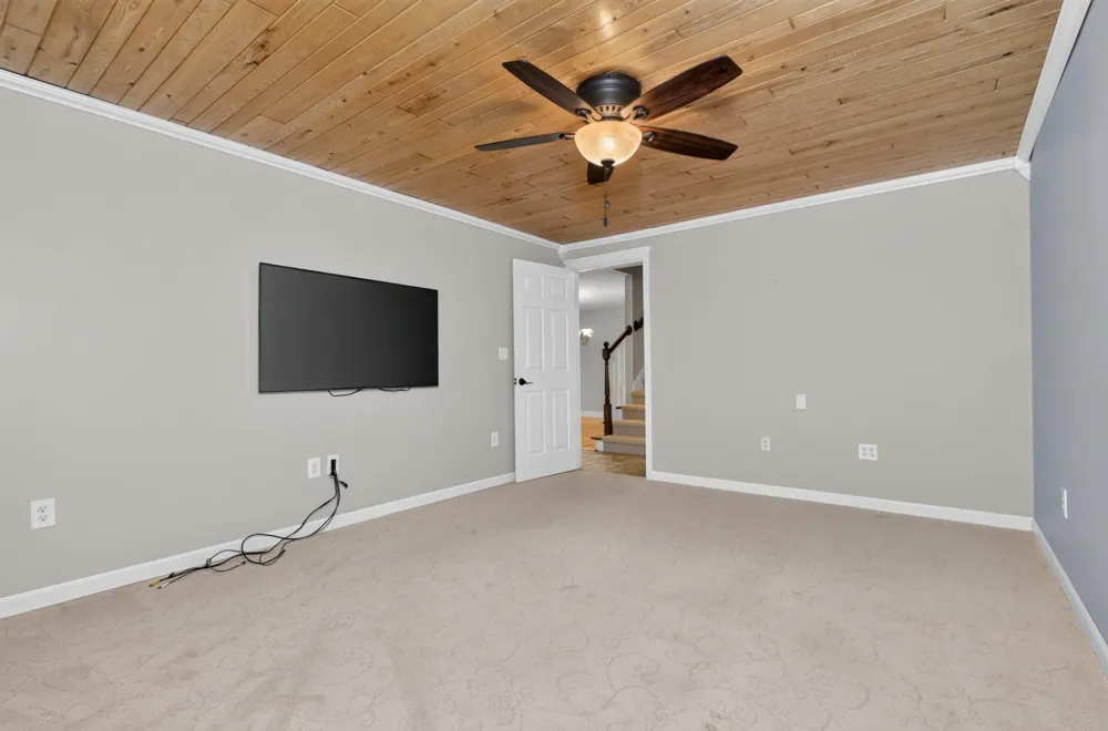 21564 Sugarbush Lane Cohasset, MN 55721