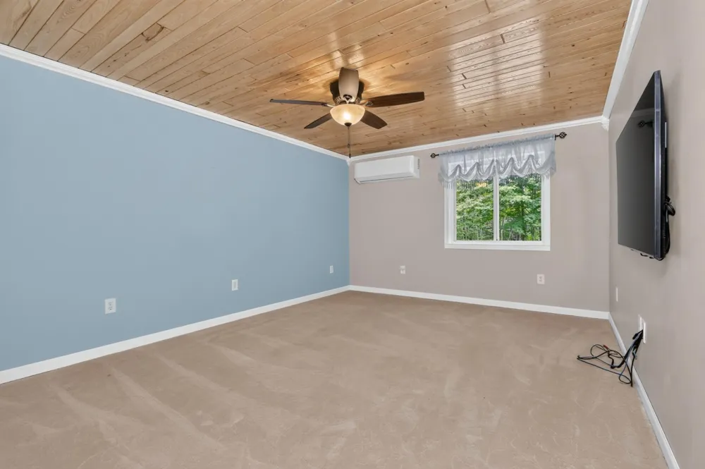21564 Sugarbush Lane Cohasset, MN 55721