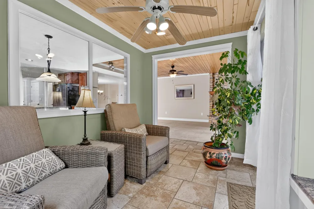 21564 Sugarbush Lane Cohasset, MN 55721