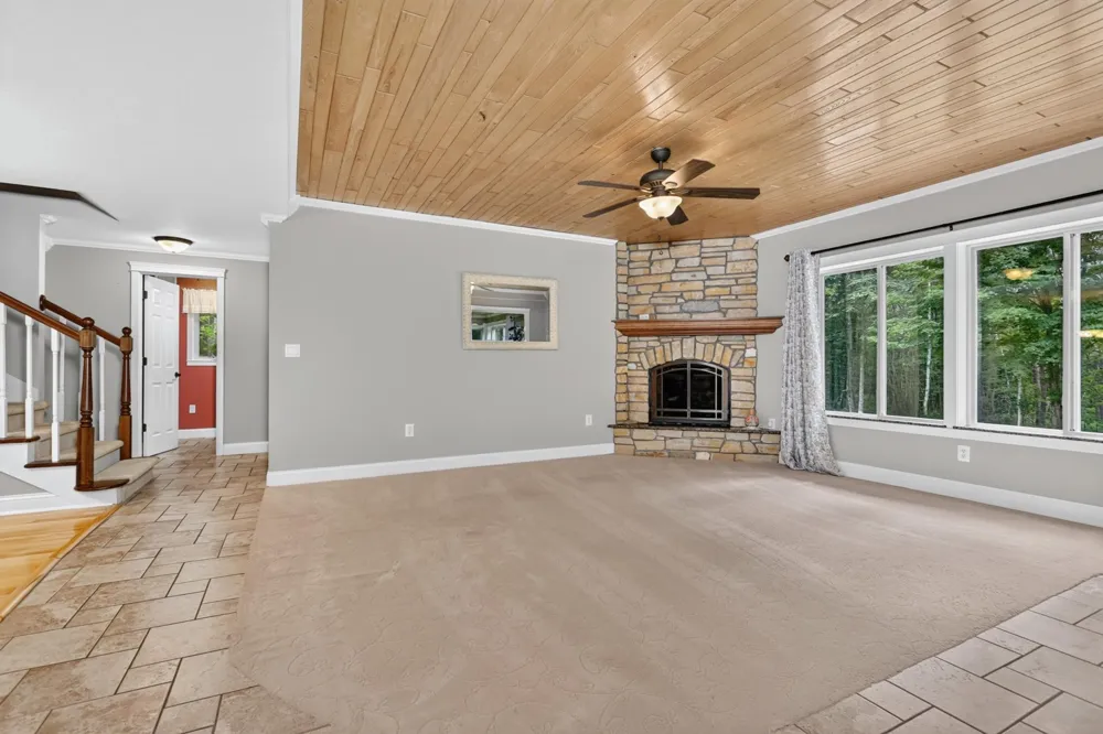 21564 Sugarbush Lane Cohasset, MN 55721