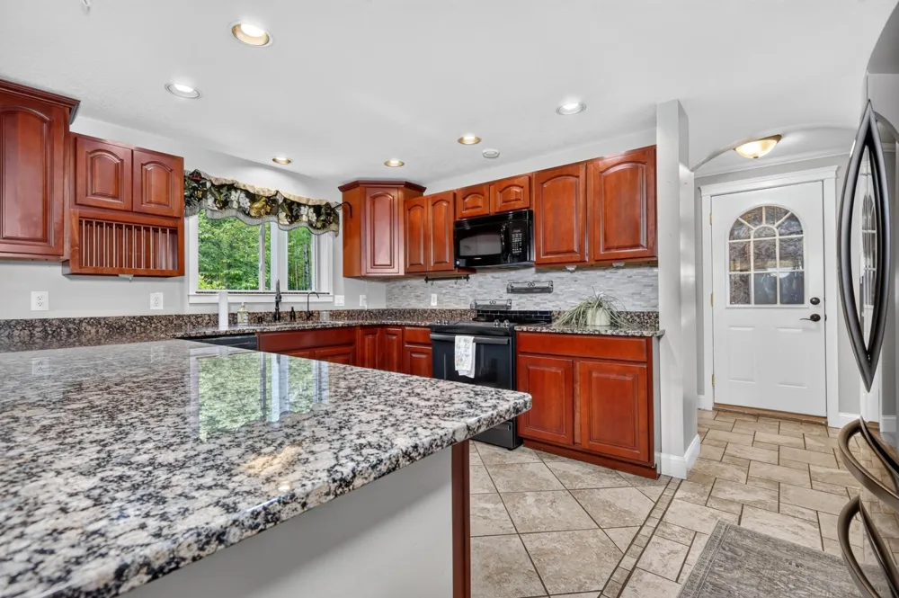 21564 Sugarbush Lane Cohasset, MN 55721