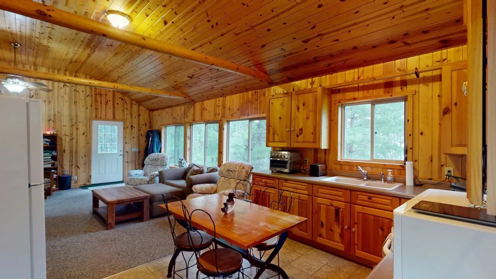 668 East Bay Crane Lake, MN 55725