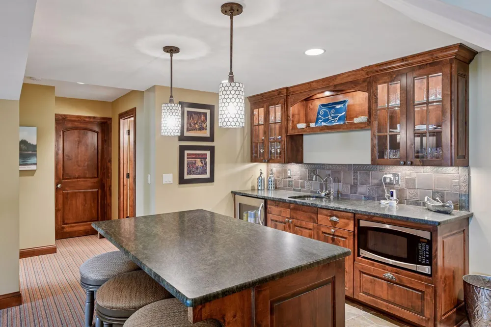 4115 Lotus Drive Minnetrista, MN 55331