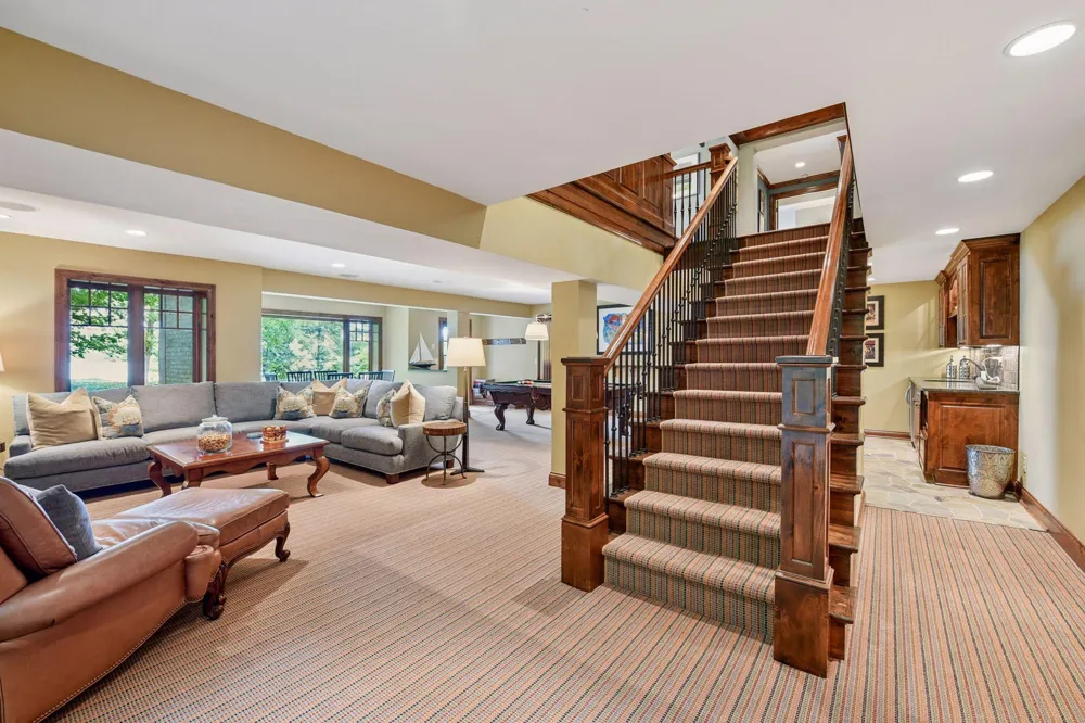 4115 Lotus Drive Minnetrista, MN 55331