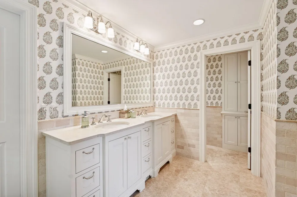 4115 Lotus Drive Minnetrista, MN 55331