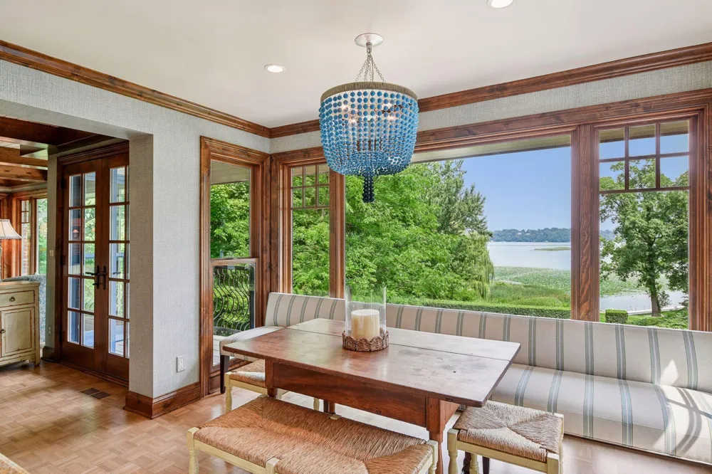 4115 Lotus Drive Minnetrista, MN 55331