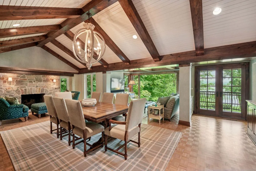 4115 Lotus Drive Minnetrista, MN 55331