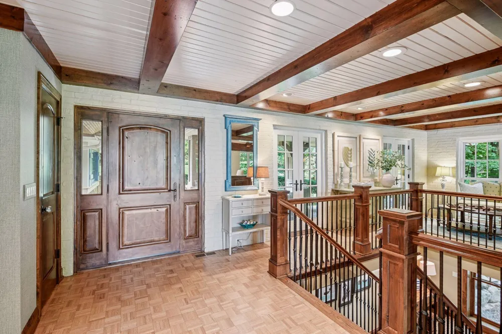 4115 Lotus Drive Minnetrista, MN 55331