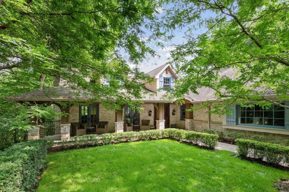 4115 Lotus Drive Minnetrista, MN 55331