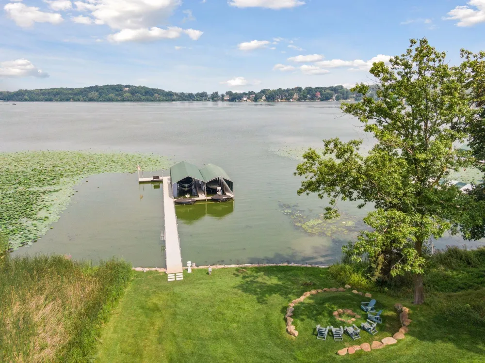 4115 Lotus Drive Minnetrista, MN 55331