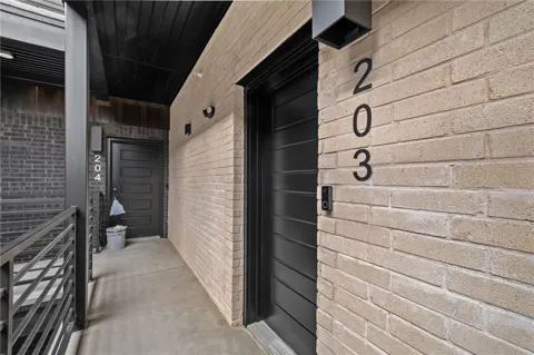 3319 SE MP PARKWAY #203