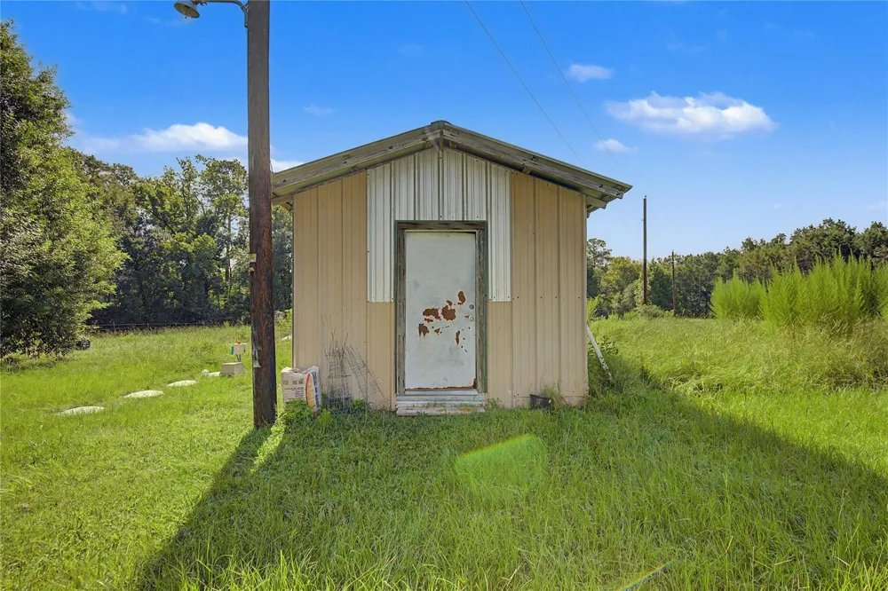 908 Fm 1280 E Lovelady, TX 75851