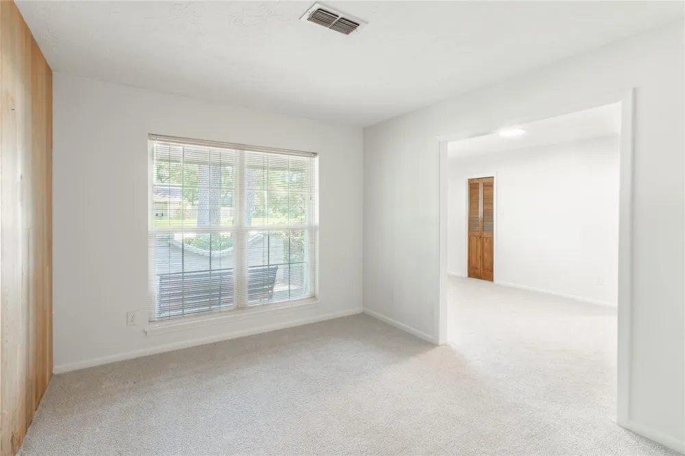 8702 Landwood Drive Houston, TX 77040