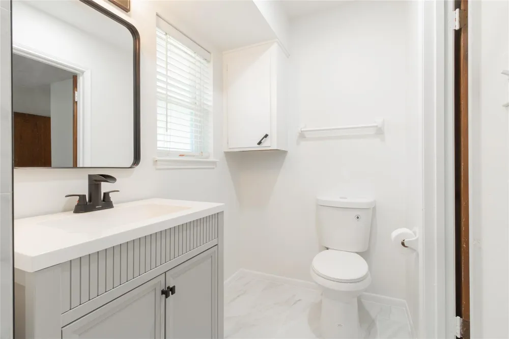 8702 Landwood Drive Houston, TX 77040