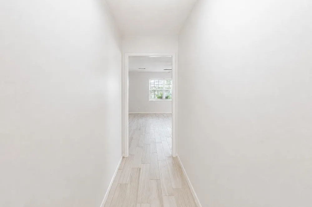 8702 Landwood Drive Houston, TX 77040