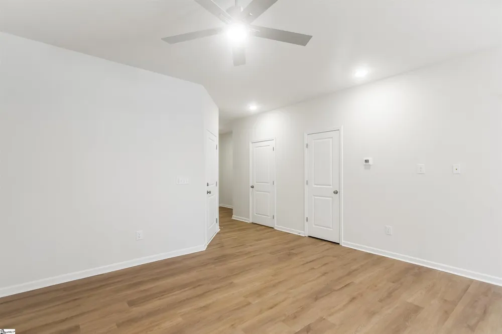 32 Stoneview Way Taylors, SC 29687