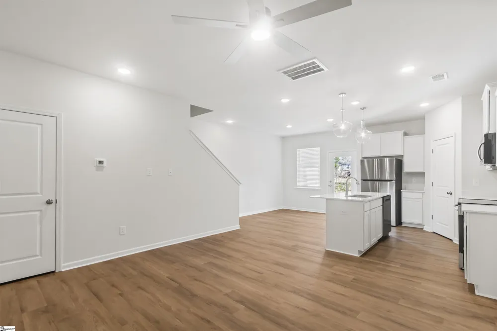32 Stoneview Way Taylors, SC 29687