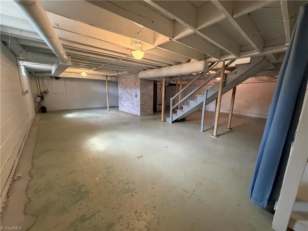 4716 NC Highway 150 Lexington, NC 27295