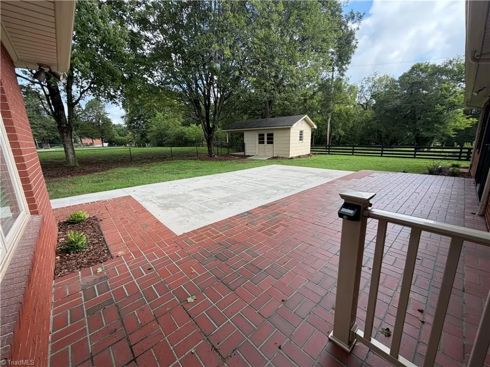 4716 NC Highway 150 Lexington, NC 27295