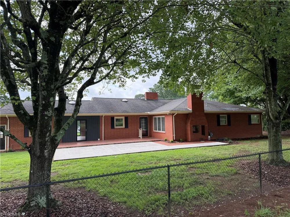 4716 NC Highway 150 Lexington, NC 27295