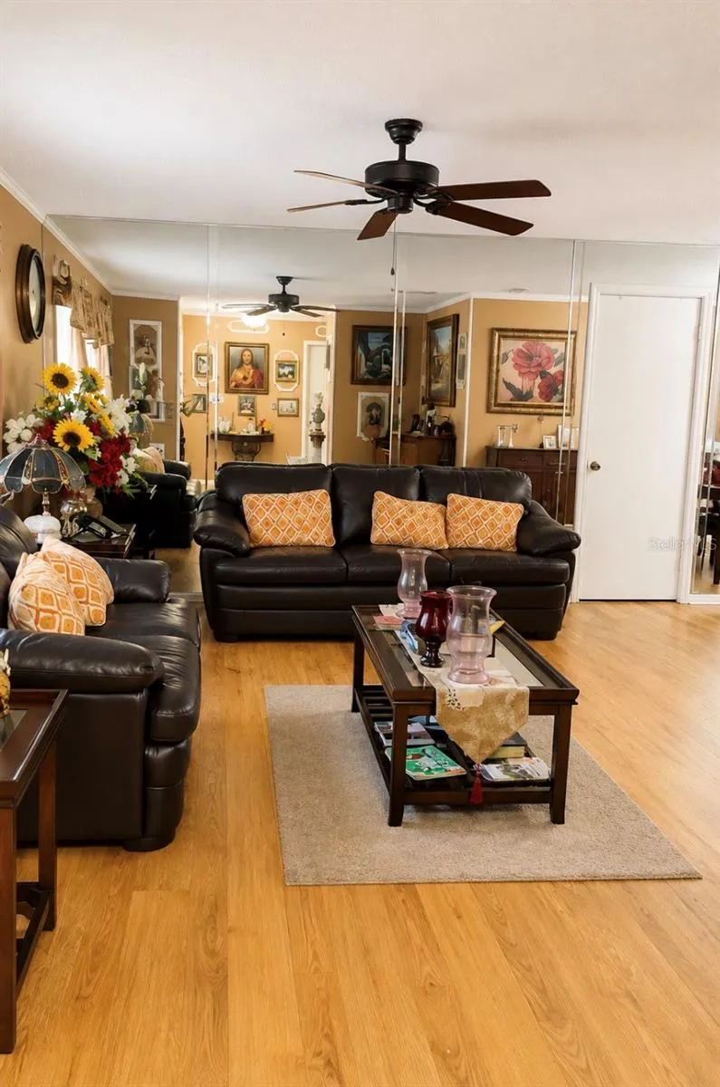 1012 FOREST CIRCLE Winter Springs, FL 32708