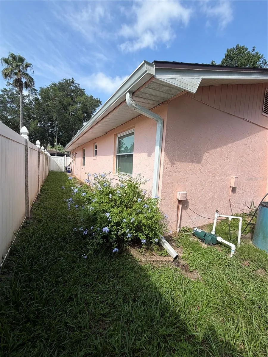 1012 FOREST CIRCLE Winter Springs, FL 32708