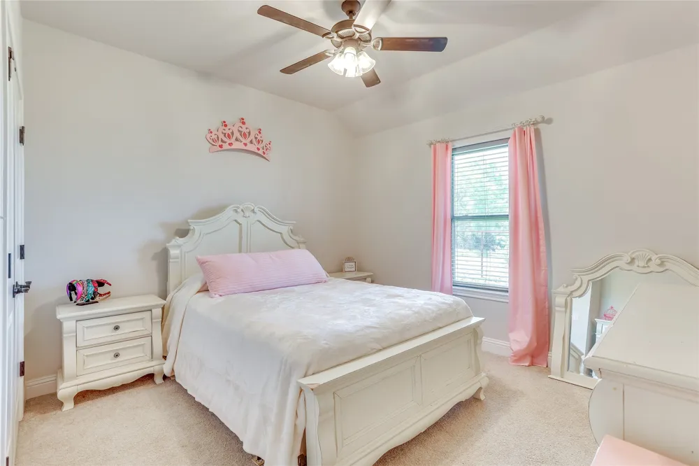 1000 Churchill Lane Millsap, TX 76066