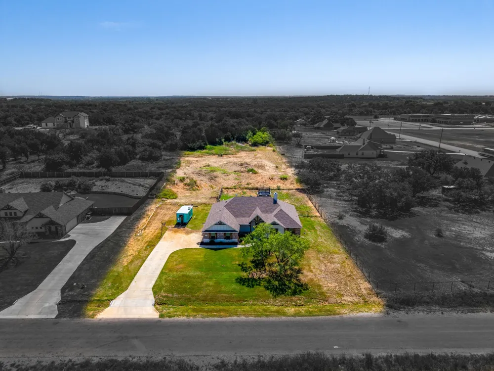 1000 Churchill Lane Millsap, TX 76066