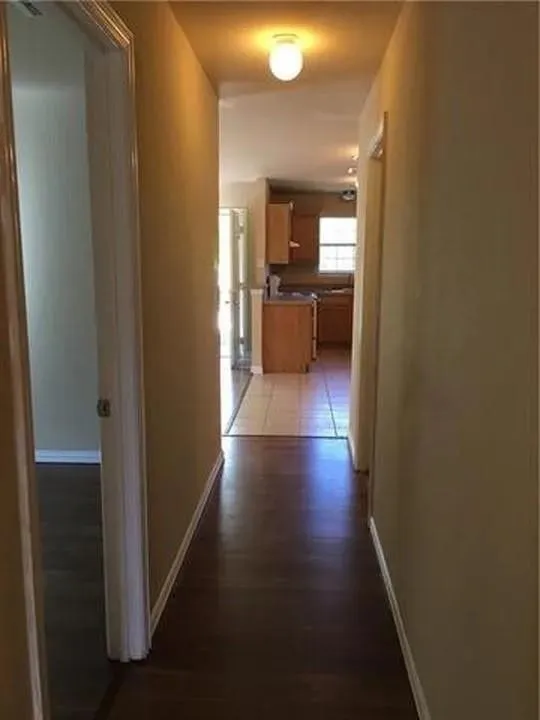 1504 E Mulkey Street Fort Worth, TX 76104