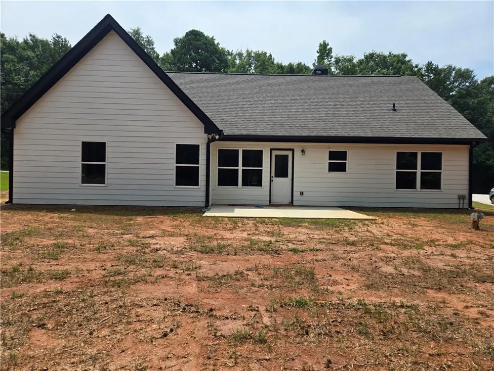 656 Highland Avenue Hartwell, GA 30643