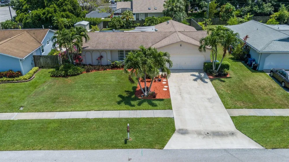 502 OAK TERRACE Jupiter, FL 33458