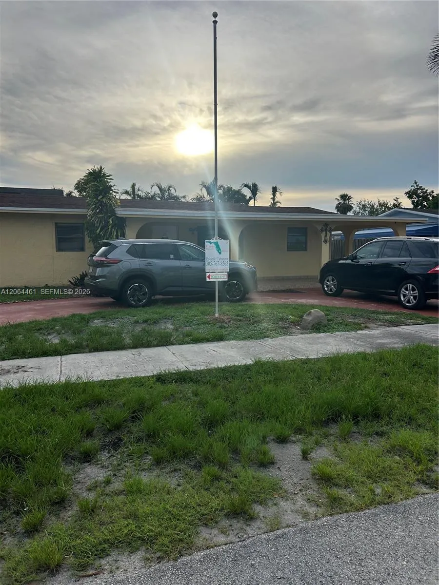 19710 NW 51st Ave Miami Gardens, FL 33055