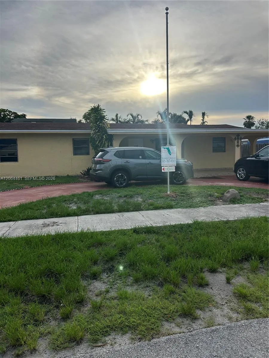 19710 NW 51st Ave Miami Gardens, FL 33055