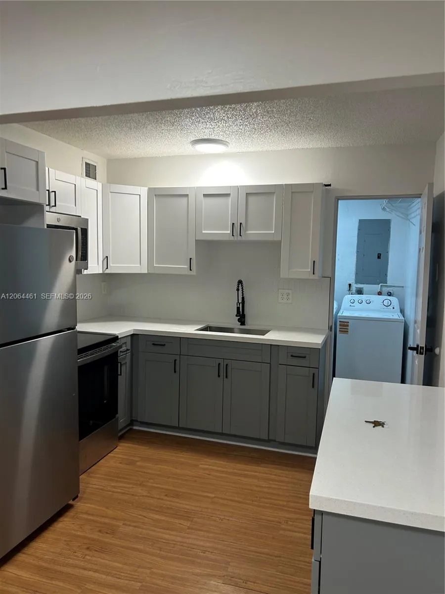 19710 NW 51st Ave Miami Gardens, FL 33055