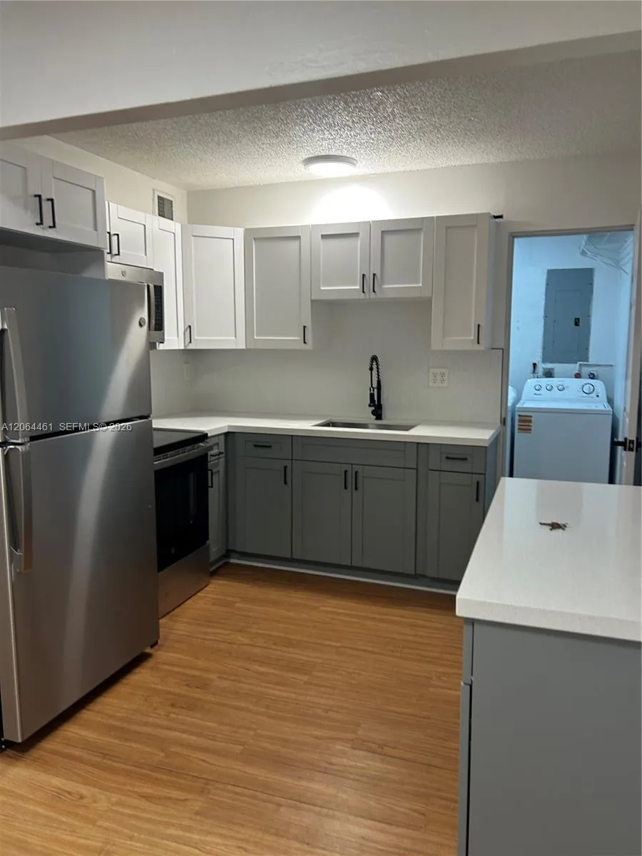 19710 NW 51st Ave Miami Gardens, FL 33055