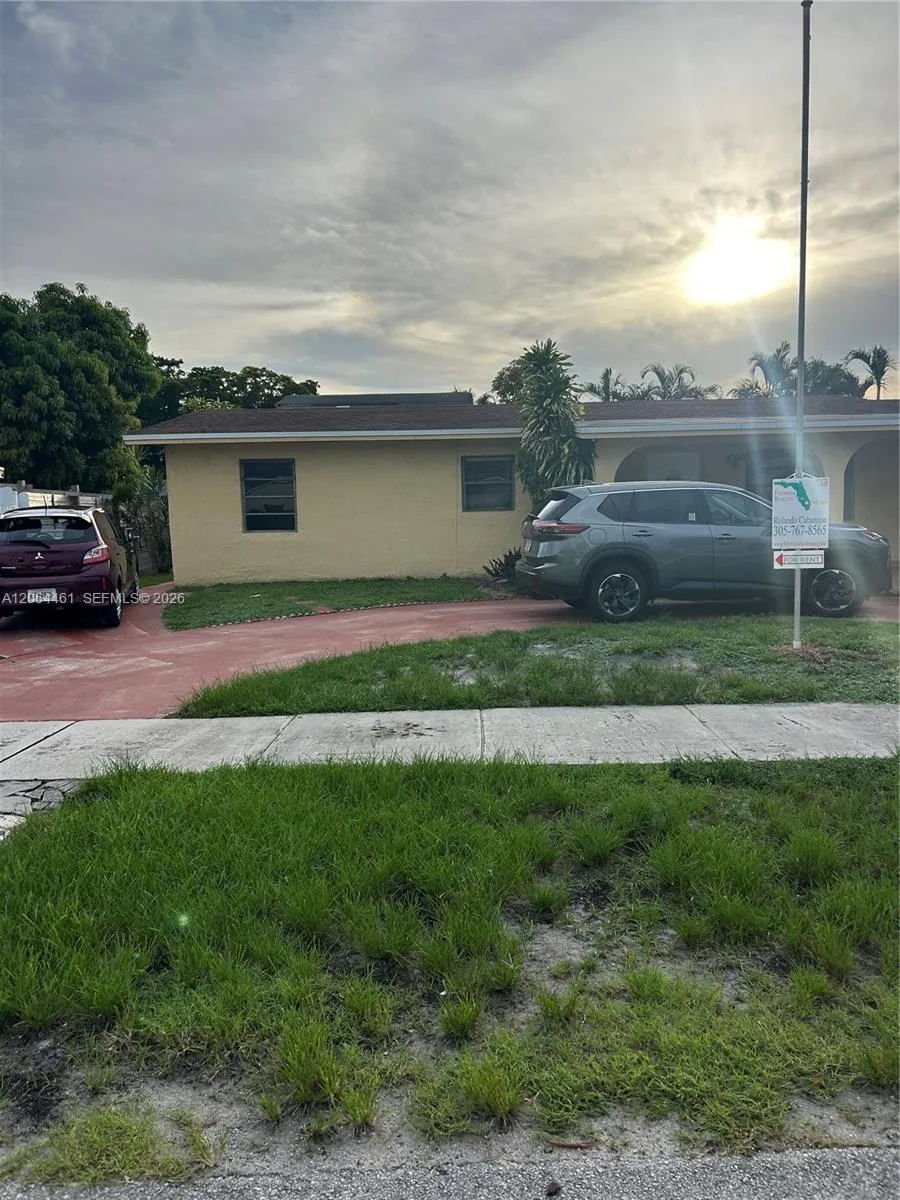 19710 NW 51st Ave Miami Gardens, FL 33055