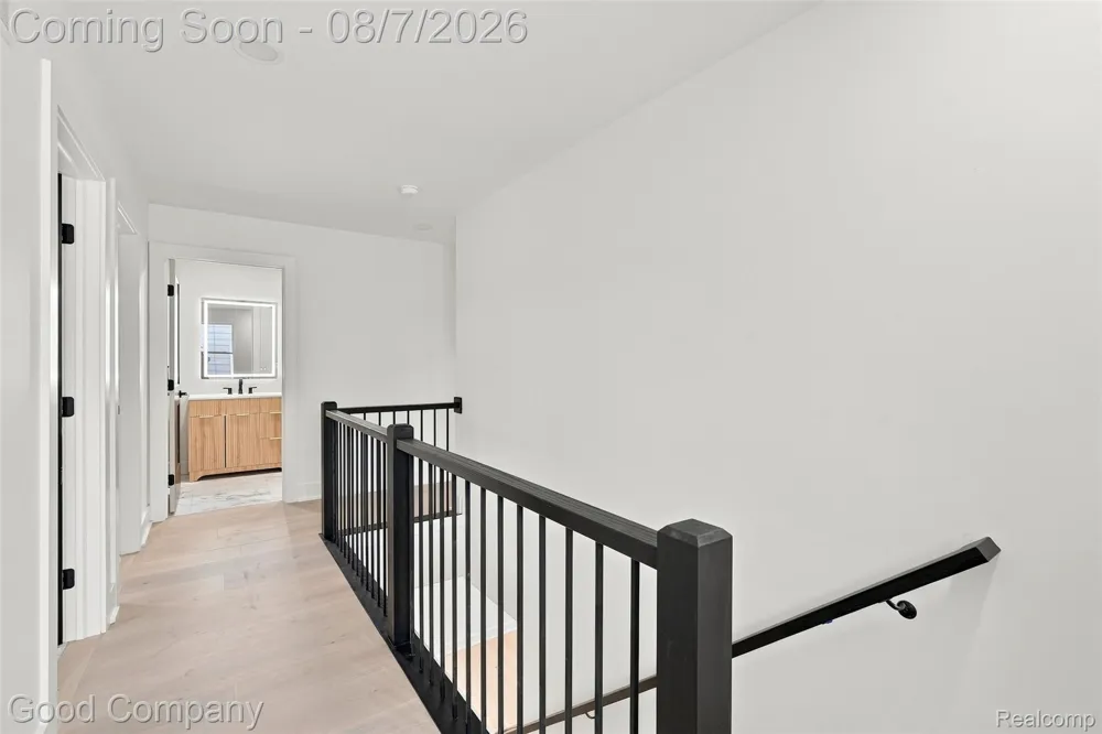 1722 Roszel Street Royal Oak City, MI 48067