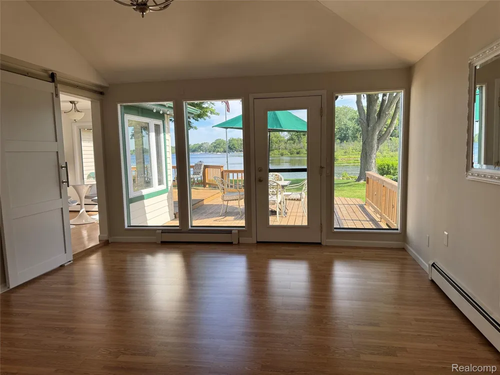 3138 Ponemah Drive Fenton Charter Township, MI 48430