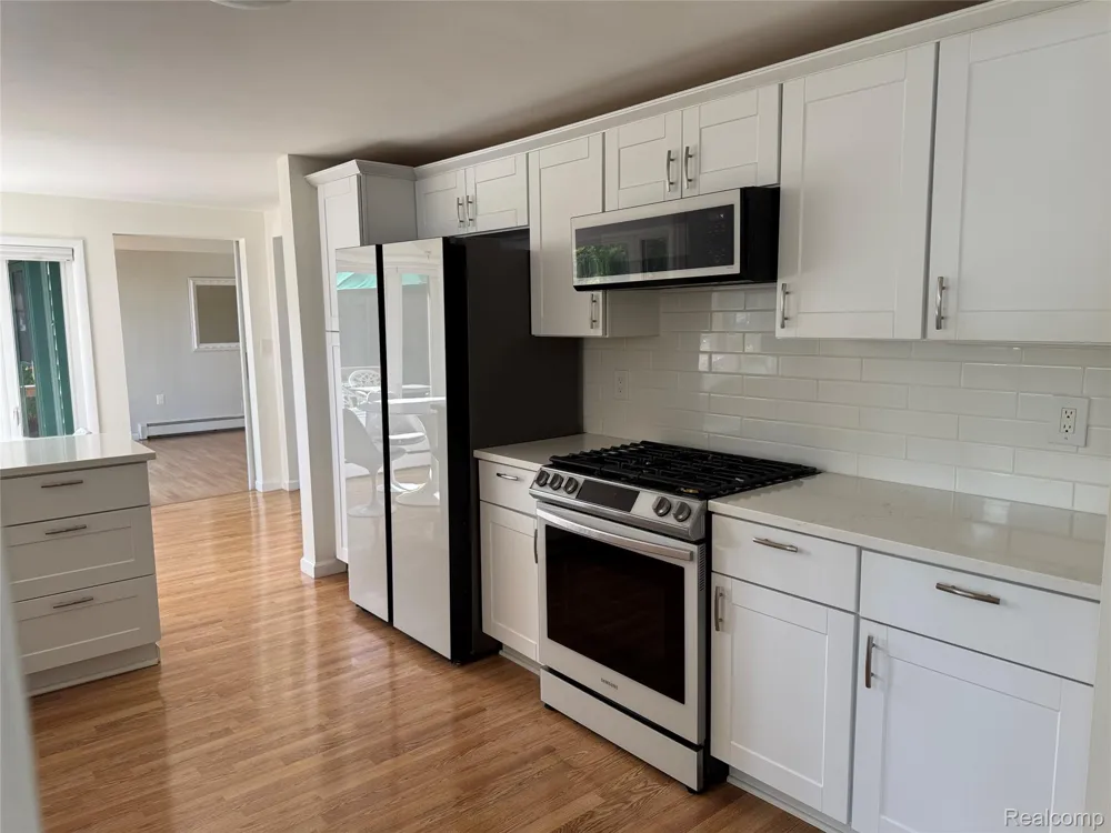 3138 Ponemah Drive Fenton Charter Township, MI 48430