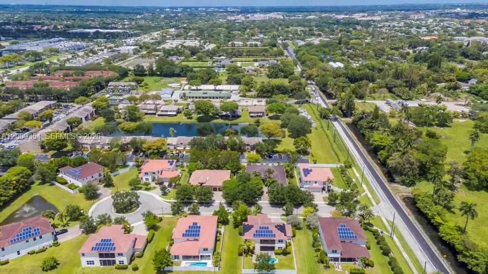 7601 Dr Davie, FL 33328