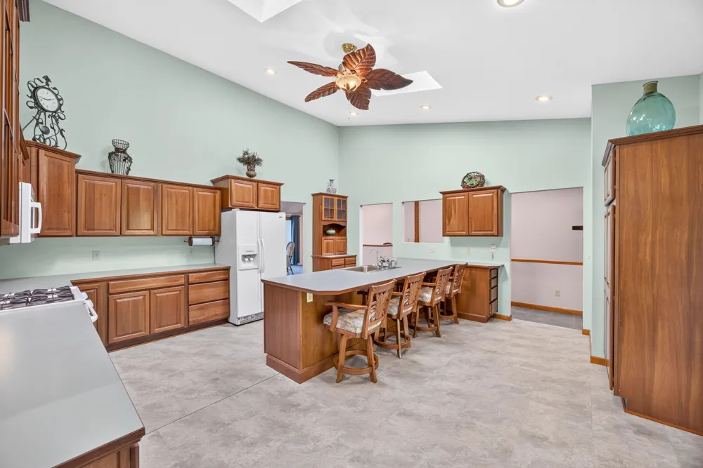 9880 85th Avenue Morton Township, MI 49332