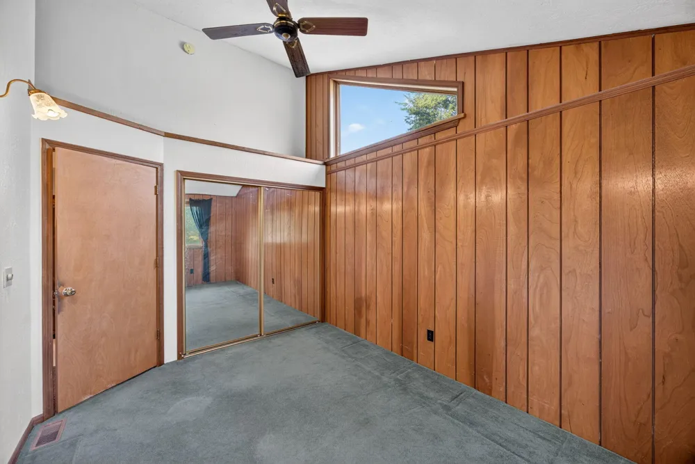 9880 85th Avenue Morton Township, MI 49332