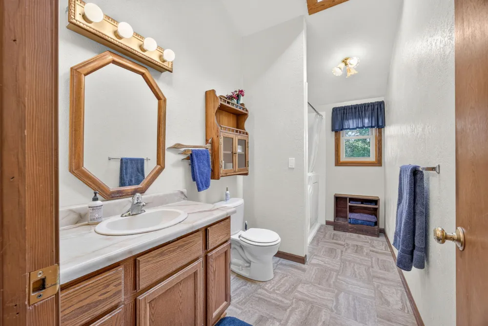 9880 85th Avenue Morton Township, MI 49332