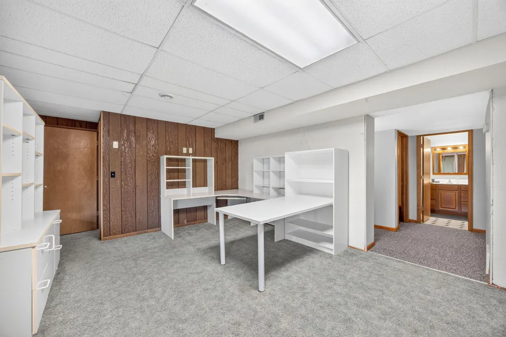9880 85th Avenue Morton Township, MI 49332