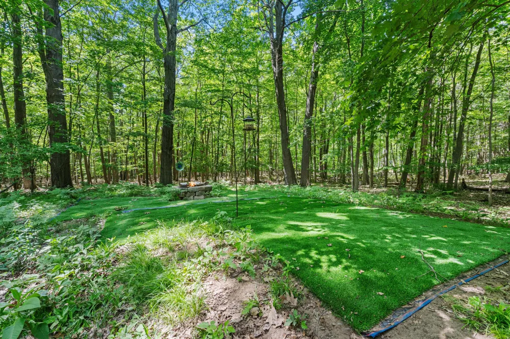 6907 126th Avenue Saugatuck Township, MI 49408