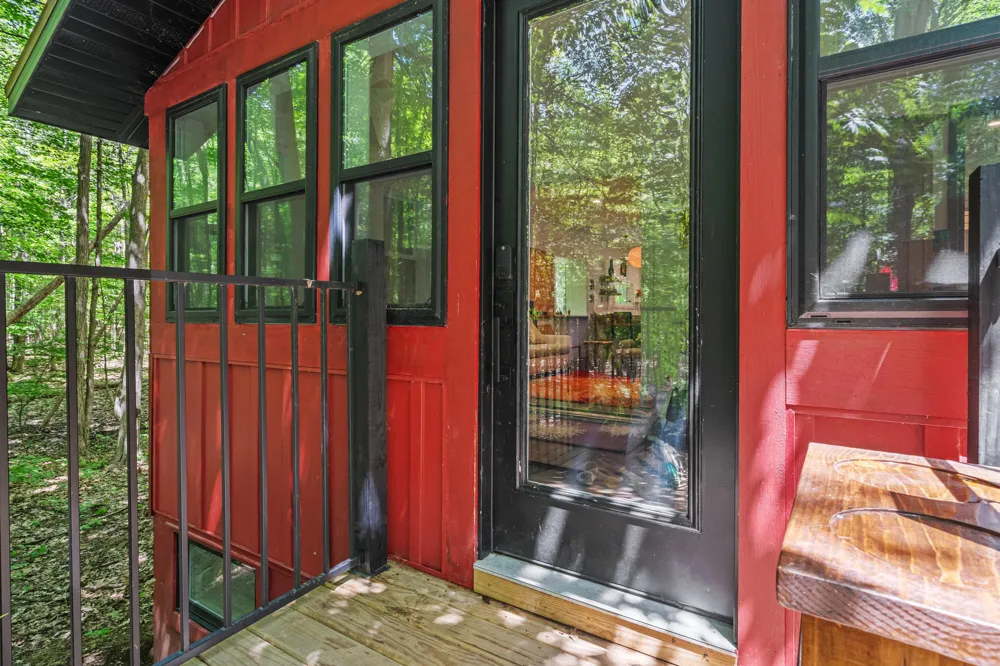 6907 126th Avenue Saugatuck Township, MI 49408